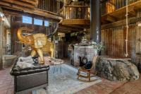 Unique Stay! Pool, Hot tub, Game Room, Views - B&B Lakeport