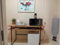 Single Room with Shared Bathroom