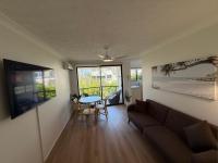 Superior 1 Bedroom Apartment - B&B Gold Coast