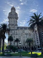 Excepcional apartamento en Palacio Salvo - B&B Montevideo