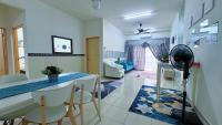 Sri Ixora Kajang Fully Air Con Homestay - B&B Kajang