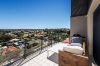 WELL82 - Ocean Heights - Bed and Breakfast Mosman Park