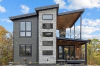 Sunshine Ridge Stays - Luxury cabin with Rooftop, Indoor Pool, Game Room & Hot Tub - B&B Sevierville