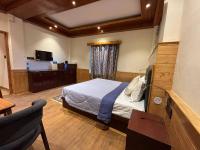 The Juniper Ladakh Guest House - B&B Kargil
