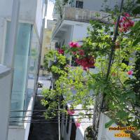 Madam Thu House - B&B Huế