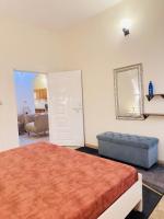 2-BR Apartment-3 min airport - B&B Karachi