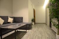 Appartamento con 2 Camere da Letto e Balcone