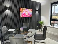 Lux 2bed Apartment City Center Free Parking - Bed and Breakfast Belfast