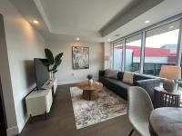 Downtown Halifax bright & modern 1 Bedroom - Chambres d'hôtes Halifax
