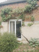 Longère de charme au vert - B&B Cessières