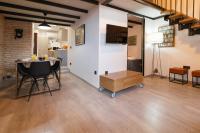 Cozy Equipped Duplex in Poblenou Ideal for 4 Guests and Close to Public Transport - B&B Barcellona