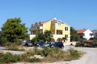 Apartments with swimming pool Sibenik - 4166 - Chambres d'hôtes Sibenik