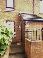 Very Central Location- Free Parking - 2 Bedrooms - B&B