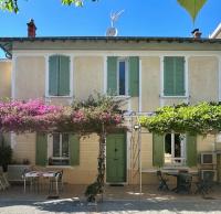 Maison centre ville climatisée 2 chambres terrasse - B&B Hyères