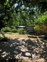 Apartmanház-Pärlan - B&B Balatonboglár