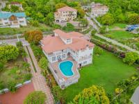 Villa Amore Jamaica - Between Montego Bay & Ochi Rios Includes Cook - B&B Discovery Bay