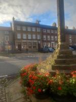 Clubhouse, North End, Bedale DL8 1AB - B&B Bedale