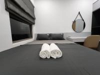 Apartamento de 2 dormitorios con balcón