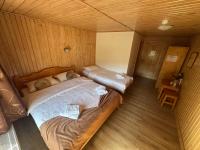 Deluxe Double Room with Extra Bed