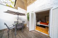 Beautiful 1 Bedroom Apartment with Garden - Clapham Common - Minutes to Central London - B&B Londra