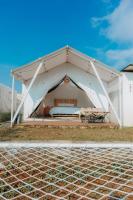HappyNest Glamping and Villa Dieng - B&B Garung