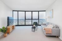 Skyline View High Floor 2BR with Sofa Bed and Free Parking - B&B Brisbane