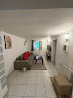 2 pièces tout confort, accès indépendant & PMR - Ferienwohnung Épinay-sur-Seine