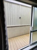 Large 1BR Suite and Private Lounge - Chambres d’hôtes Tauranga