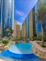 MegaLuxury Beachfront with Panoramic Ain Dubai Views in JBR, Sleep 12 - B&B Dubai