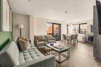 Contemporary 3 Bed London Apartment - Bed and Breakfast Londen