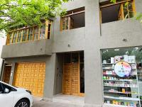 Amplio departamento en pleno centro con cochera privada - B&B San Rafael