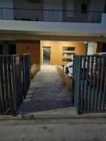 The Circle Point Apartment - B&B Lárisa