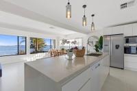 Lakeside Luxury Buff Point - B&B Budgewoi