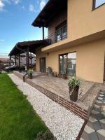 Casa Sofia - Bed and Breakfast Livezeni