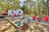 Lake Texoma Cabin - 1 Mi to Park and Boat Ramp! - B&B Willow Spring