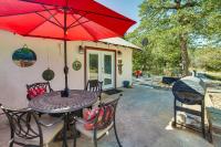 Lake Texoma Cabin - 1 Mi to Park and Boat Ramp! - B&B Willow Spring