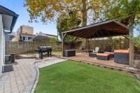 Modern 5BR Family, Long Stay 10 Mins to NYC & Parking - Bed and Breakfast North Bergen