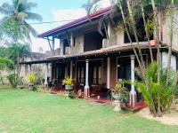 Westrom Villa Ocean Front - B&B Bentota