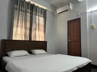 Reesam Naga Guesthouse - B&B Guwahati