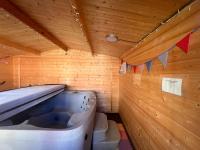 Beautiful 9 Bed Seaview Estate - B&B Mundesley