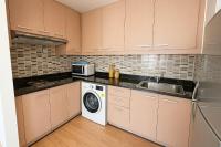 Nana SkyView Retreat 2 Bedroom 2 Bath Nana BTS - Bed and Breakfast Bangkok