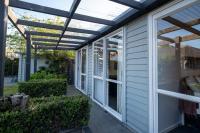 Bright Modern Guesthouse - Free Parking, Near CBD - B&B Christchurch