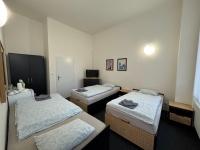 Penzion Zahrada Čech - Bed and Breakfast Litoměřice