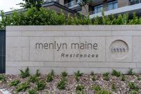 Menlyn Maine Trilogy Apartment 914A - Bed and Breakfast Pretoria