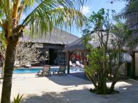 Villa Expérience Premium - Idéal Couples&Familles - 4min Plage Pereybère - Parking gratuit - Piscine privée - Jardin tropical - Ménage 3x par semaine - Intimité totale - Chic et authentique - Chambres d'hôtes Grand Baie