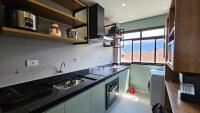 Apartamento com 1 suíte, 1 lavabo, 1 vaga a 70m da Praia - B&B Praia Grande