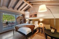 Home Holidays - by MyHomeInComo - B&B Argegno