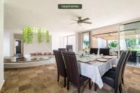 Amazing House -Private Pool - Tennis - Paddle Cour - B&B Acapulco