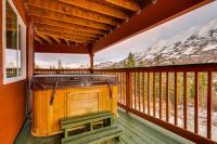 Stunning Alaskan Getaway with River and Mtn Views - B&B Eagle River