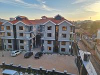 Serene and Luxurious Apartment in kisasi Kla-The Legit Bloom - Chambres d'hôtes Kampala